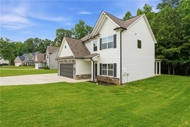 956 Fellowship Road, Fairburn, GA 30213