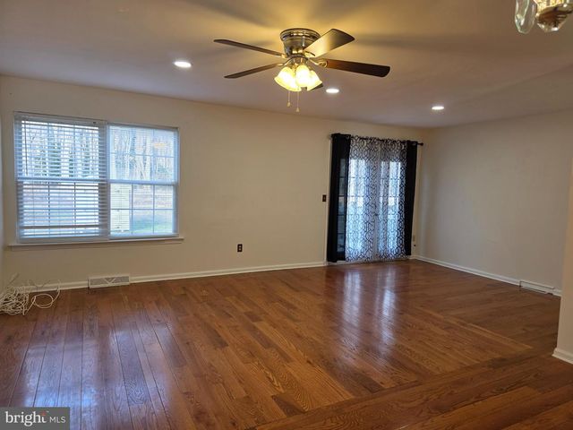 529 SCHOONER WAY, Dover, DE 19901