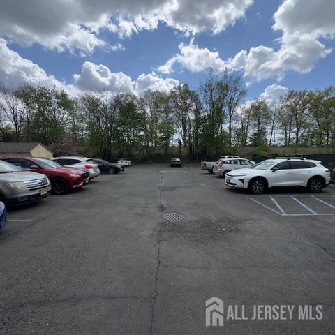 399 North Avenue, Dunellen, NJ 08812