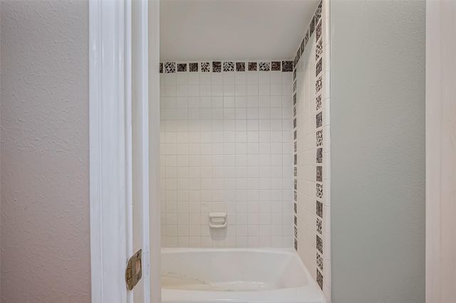 5415 Olympia Fields Lane, Houston, TX 77069
