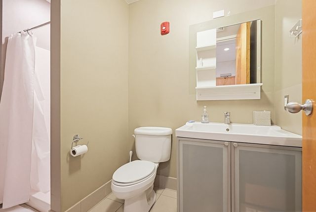 60 Tufts St 1, Somerville, MA 02145