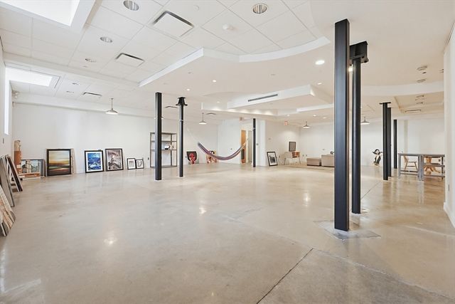 60 Tufts St 1, Somerville, MA 02145