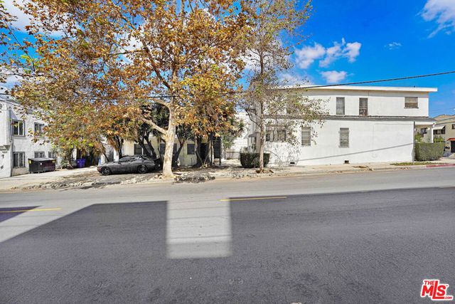1059 S Harvard Boulevard, Los Angeles, CA 90006