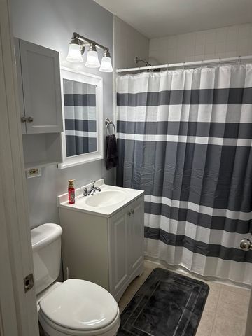 14439 Lawndale Avenue, Midlothian, IL 60445