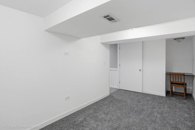 14439 Lawndale Avenue, Midlothian, IL 60445