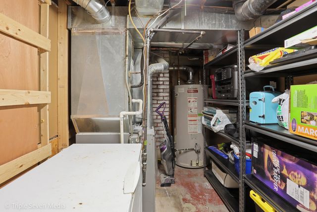 14439 Lawndale Avenue, Midlothian, IL 60445