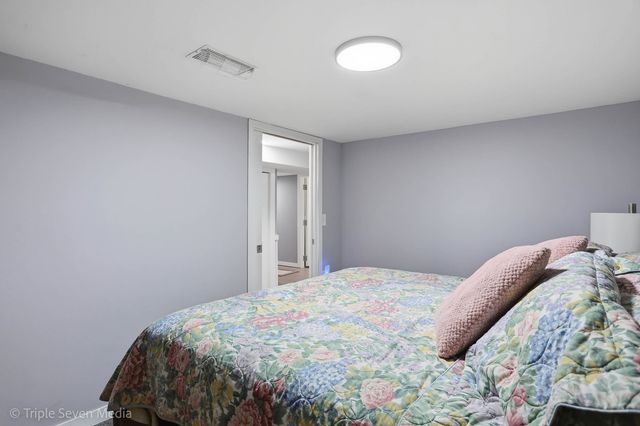 14439 Lawndale Avenue, Midlothian, IL 60445