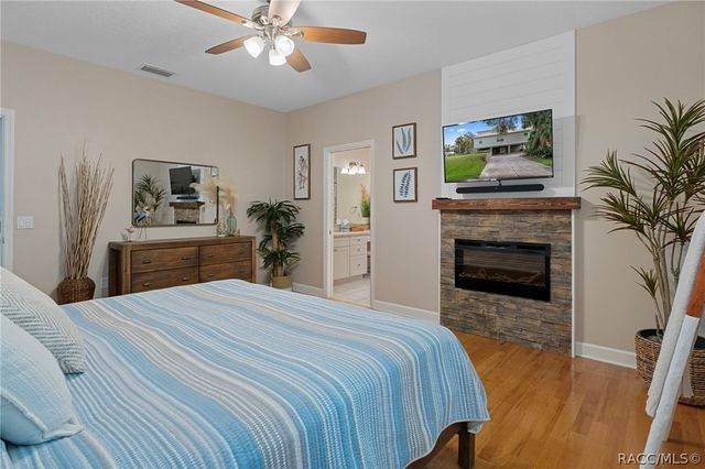 3625 N Suwannee Point, Crystal River, FL 34428