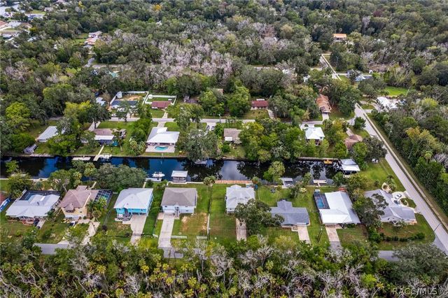 3625 N Suwannee Point, Crystal River, FL 34428