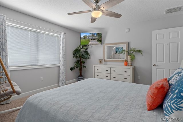 3625 N Suwannee Point, Crystal River, FL 34428