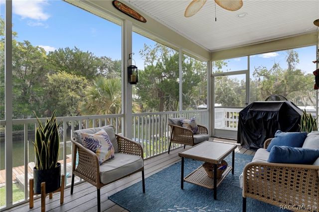 3625 N Suwannee Point, Crystal River, FL 34428