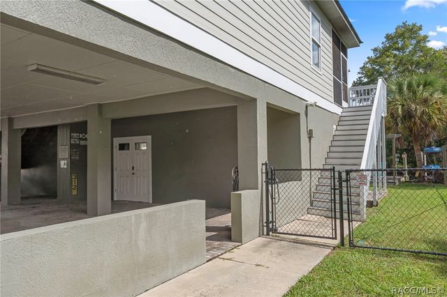 3625 N Suwannee Point, Crystal River, FL 34428