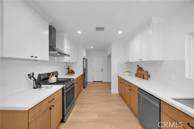 20079 Westpoint Drive, Riverside, CA 92507