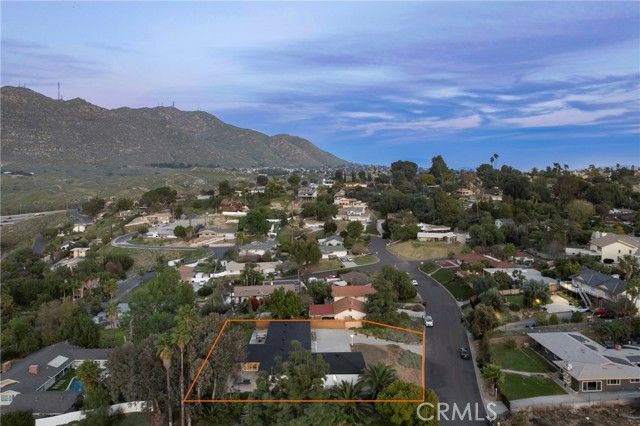 20079 Westpoint Drive, Riverside, CA 92507