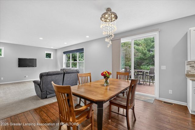6980 Abbey Lane 86, Grand Ledge, MI 48837