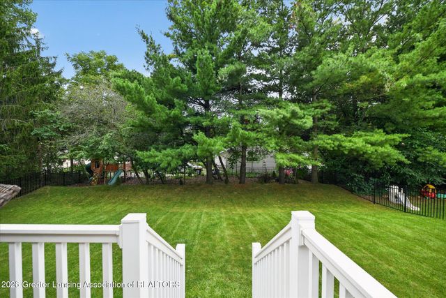 6980 Abbey Lane 86, Grand Ledge, MI 48837