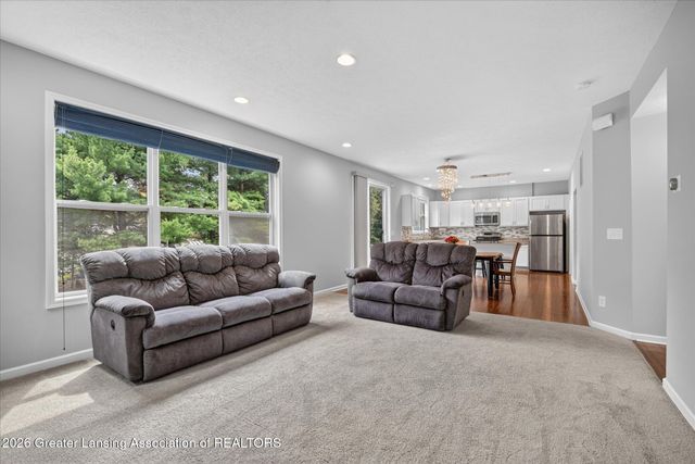 6980 Abbey Lane 86, Grand Ledge, MI 48837