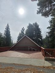 30980 Nob Hill, Running Springs, CA 92382