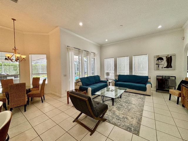 1920 S Club Drive, Wellington, FL 33414