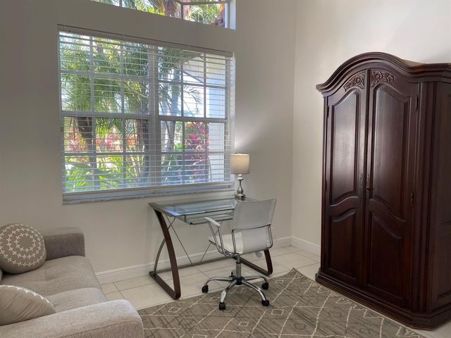 1920 S Club Drive, Wellington, FL 33414