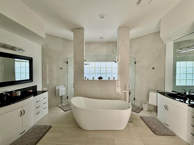 1920 S Club Drive, Wellington, FL 33414