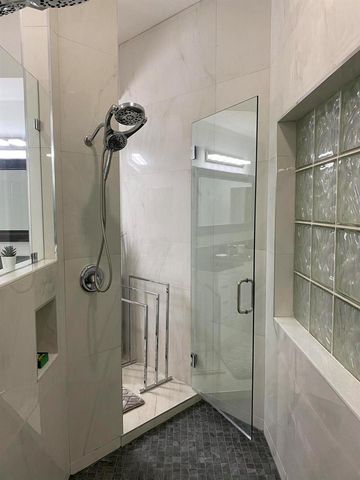 1920 S Club Drive, Wellington, FL 33414