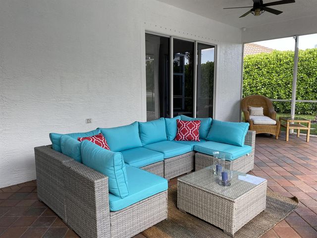 1920 S Club Drive, Wellington, FL 33414