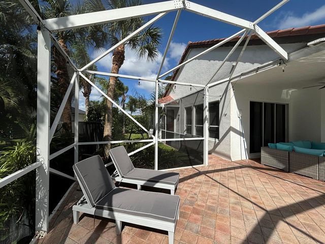 1920 S Club Drive, Wellington, FL 33414