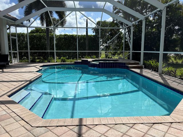 1920 S Club Drive, Wellington, FL 33414