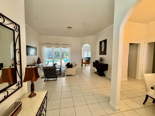 1920 S Club Drive, Wellington, FL 33414