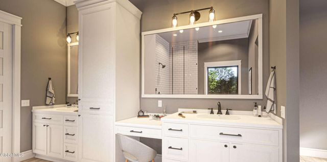 1 Torrin Lane, Guilderland, NY 12303