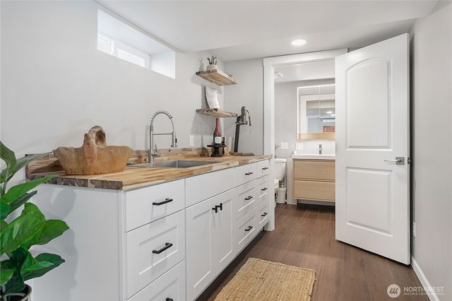 2409 Huron Street, Bellingham, WA 98229