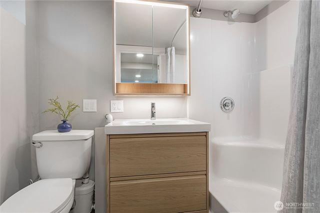 2409 Huron Street, Bellingham, WA 98229