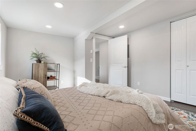 2409 Huron Street, Bellingham, WA 98229