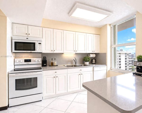 230 174th St 2404, Sunny Isles Beach, FL 33160