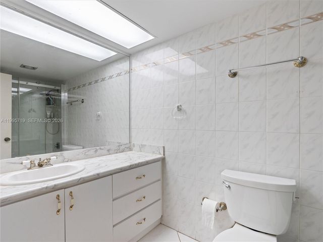 230 174th St 2404, Sunny Isles Beach, FL 33160