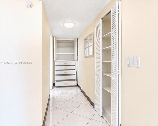 230 174th St 2404, Sunny Isles Beach, FL 33160
