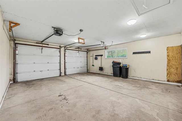 6595 Napier Road, Plymouth, MI 48170