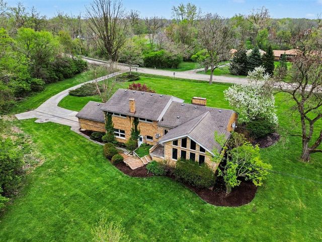 6595 Napier Road, Plymouth, MI 48170