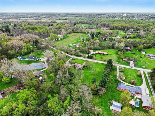 6595 Napier Road, Plymouth, MI 48170