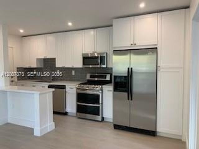 6310 SW 79th St 24, South Miami, FL 33143