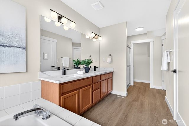 18328 113th Avenue E, Puyallup, WA 98374