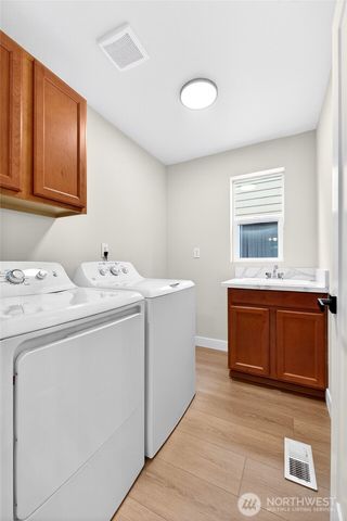 18328 113th Avenue E, Puyallup, WA 98374