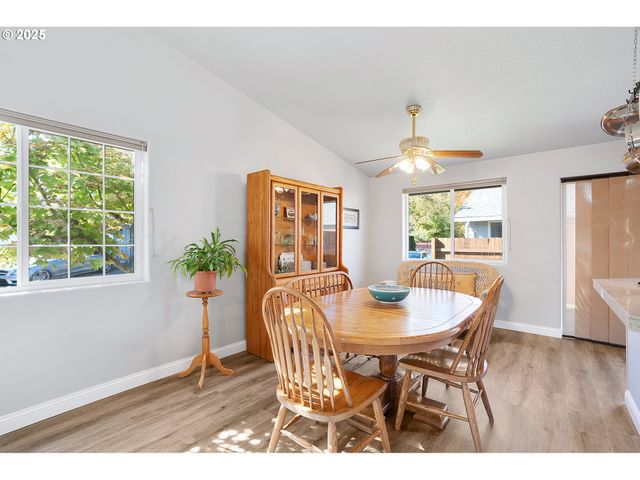 2479 Se 62ND Ln, Hillsboro, OR 97123