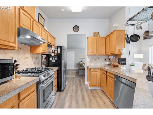 2479 Se 62ND Ln, Hillsboro, OR 97123