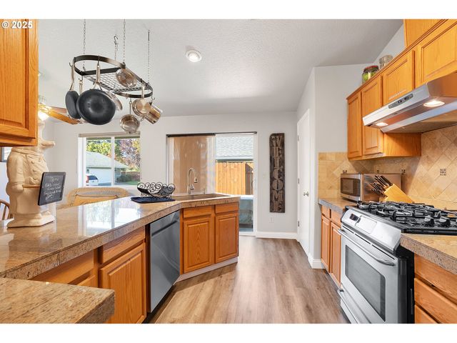 2479 Se 62ND Ln, Hillsboro, OR 97123