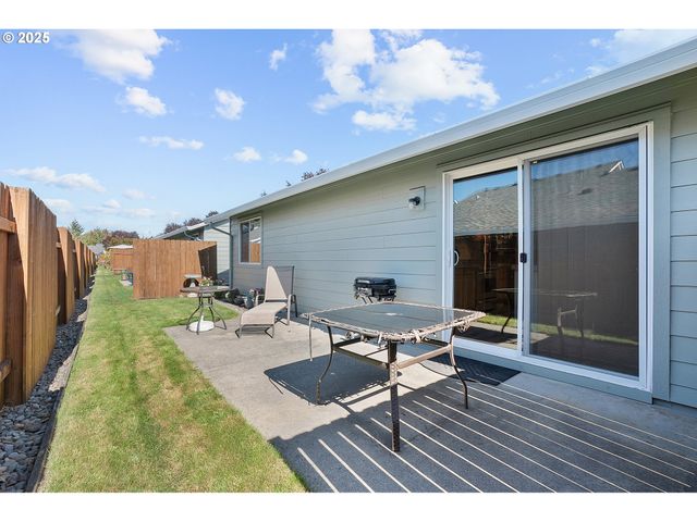 2479 Se 62ND Ln, Hillsboro, OR 97123
