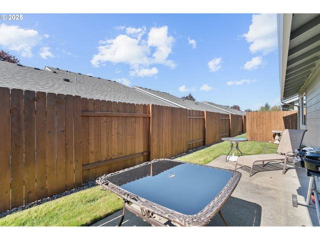 2479 Se 62ND Ln, Hillsboro, OR 97123
