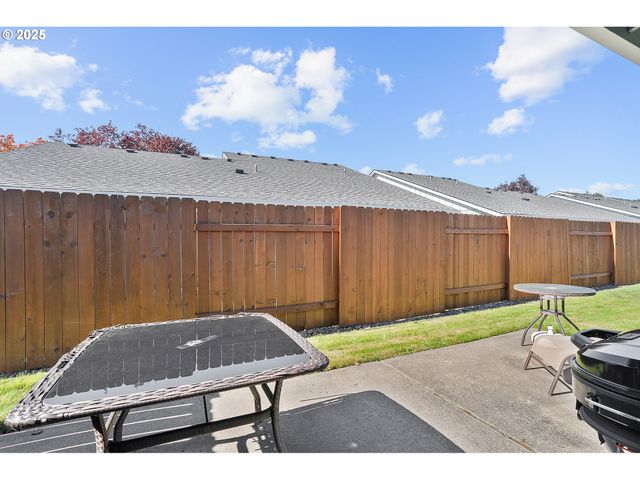 2479 Se 62ND Ln, Hillsboro, OR 97123