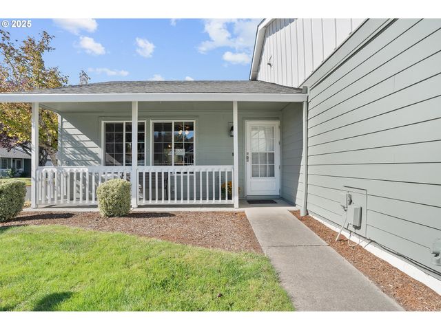 2479 Se 62ND Ln, Hillsboro, OR 97123
